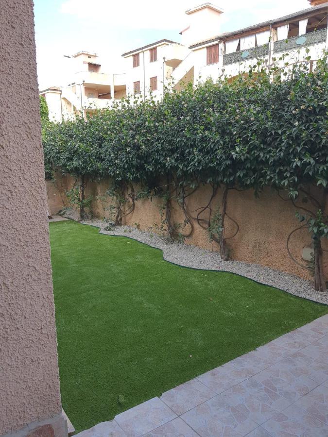 Casa Azzurra Olbia Mare Apartment Exterior foto