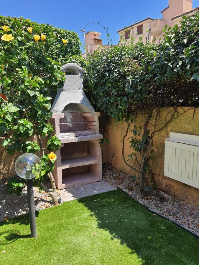 Casa Azzurra Olbia Mare Apartment Exterior foto